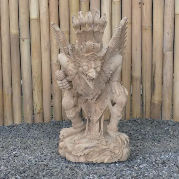 Product image of the product “Garuda made from wood, one part, natural finish ”